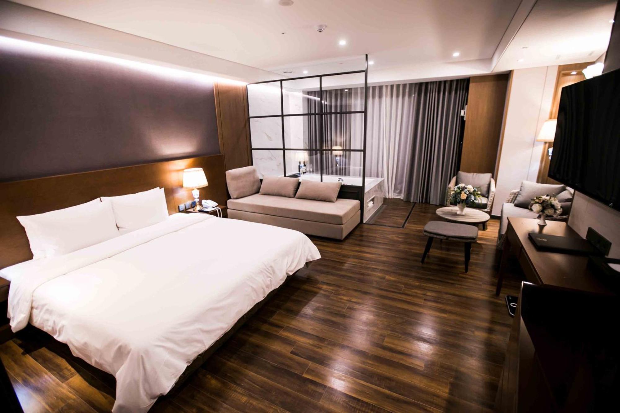 Dyne Oceano Hotel Чеджудо Экстерьер фото