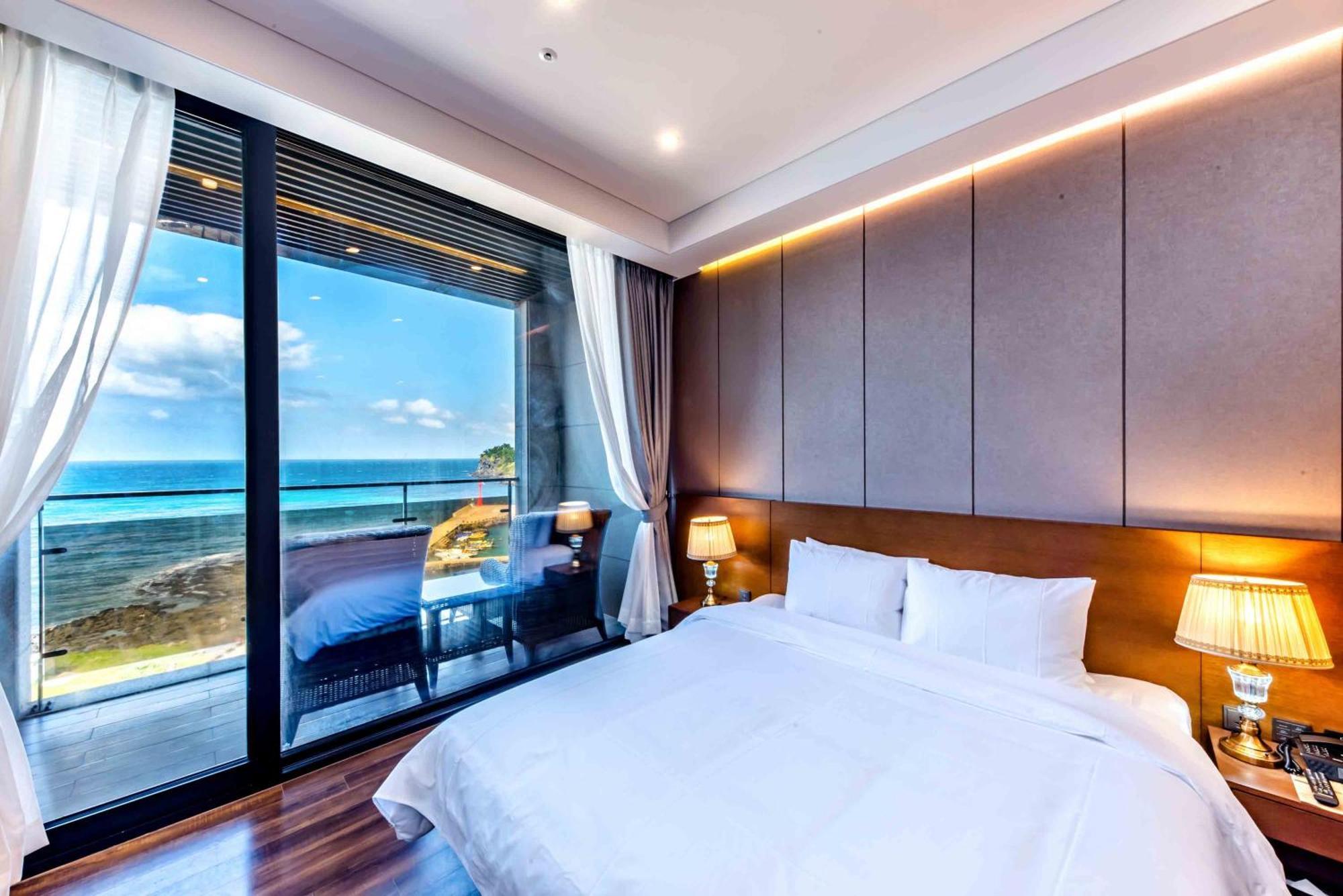 Dyne Oceano Hotel Чеджудо Экстерьер фото